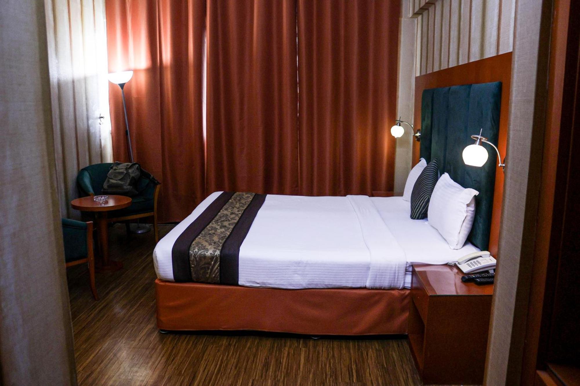 Boonmax Hotel Dubaj Kültér fotó